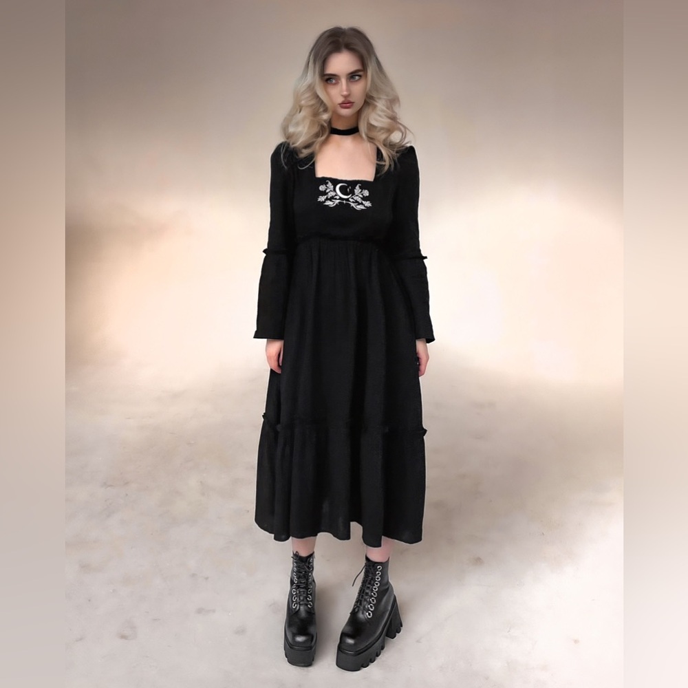Disturbia Aradia Embroidered Midi Dress US 14 / UK 18 - Picture 10 of 10